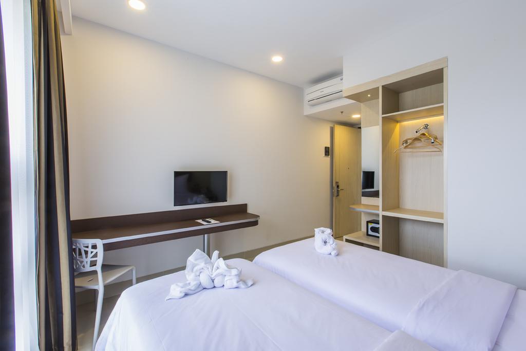 Sparks Odeon Sukabumi, Artotel Curated Zewnętrze zdjęcie