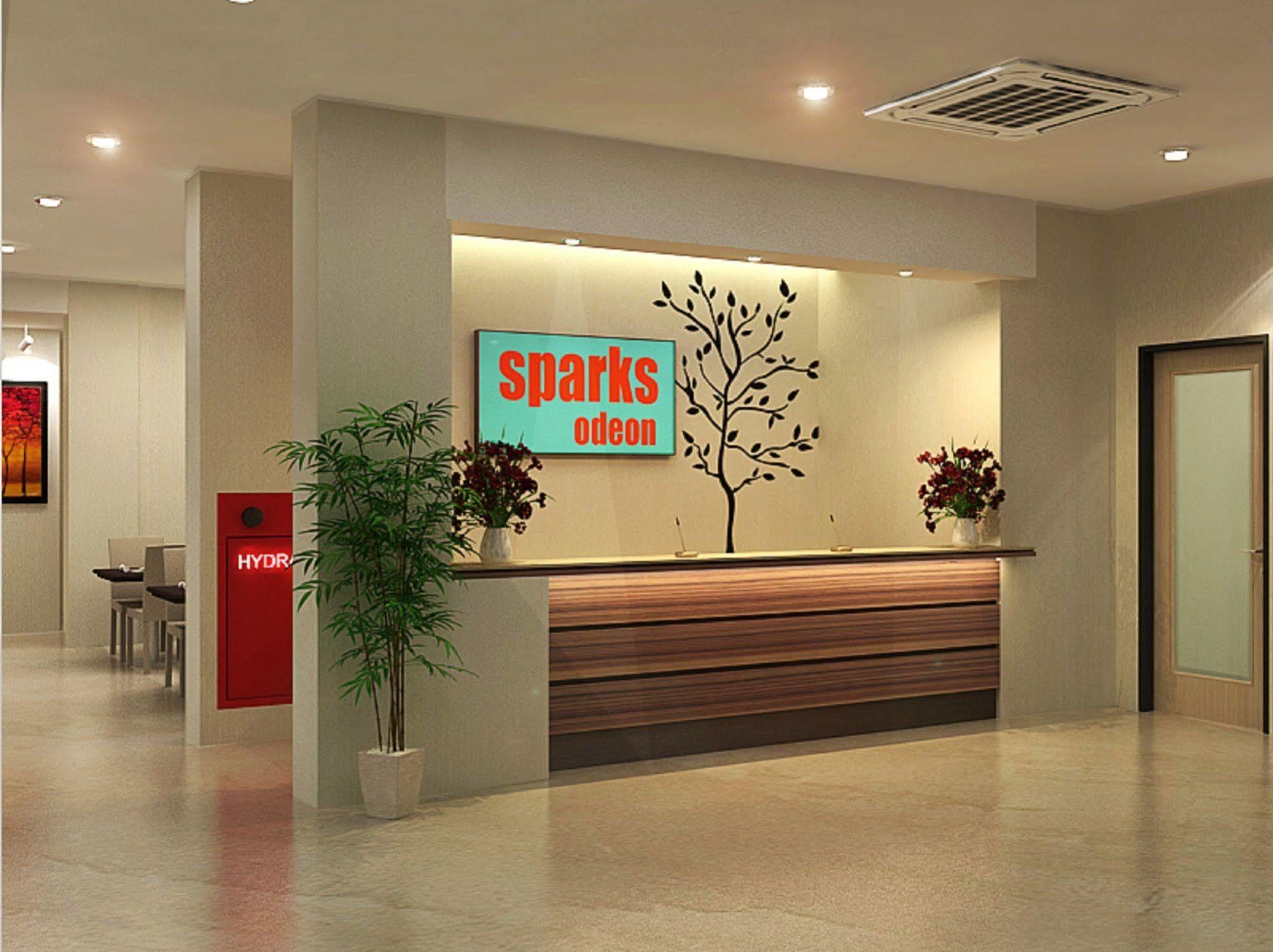 Sparks Odeon Sukabumi, Artotel Curated Zewnętrze zdjęcie
