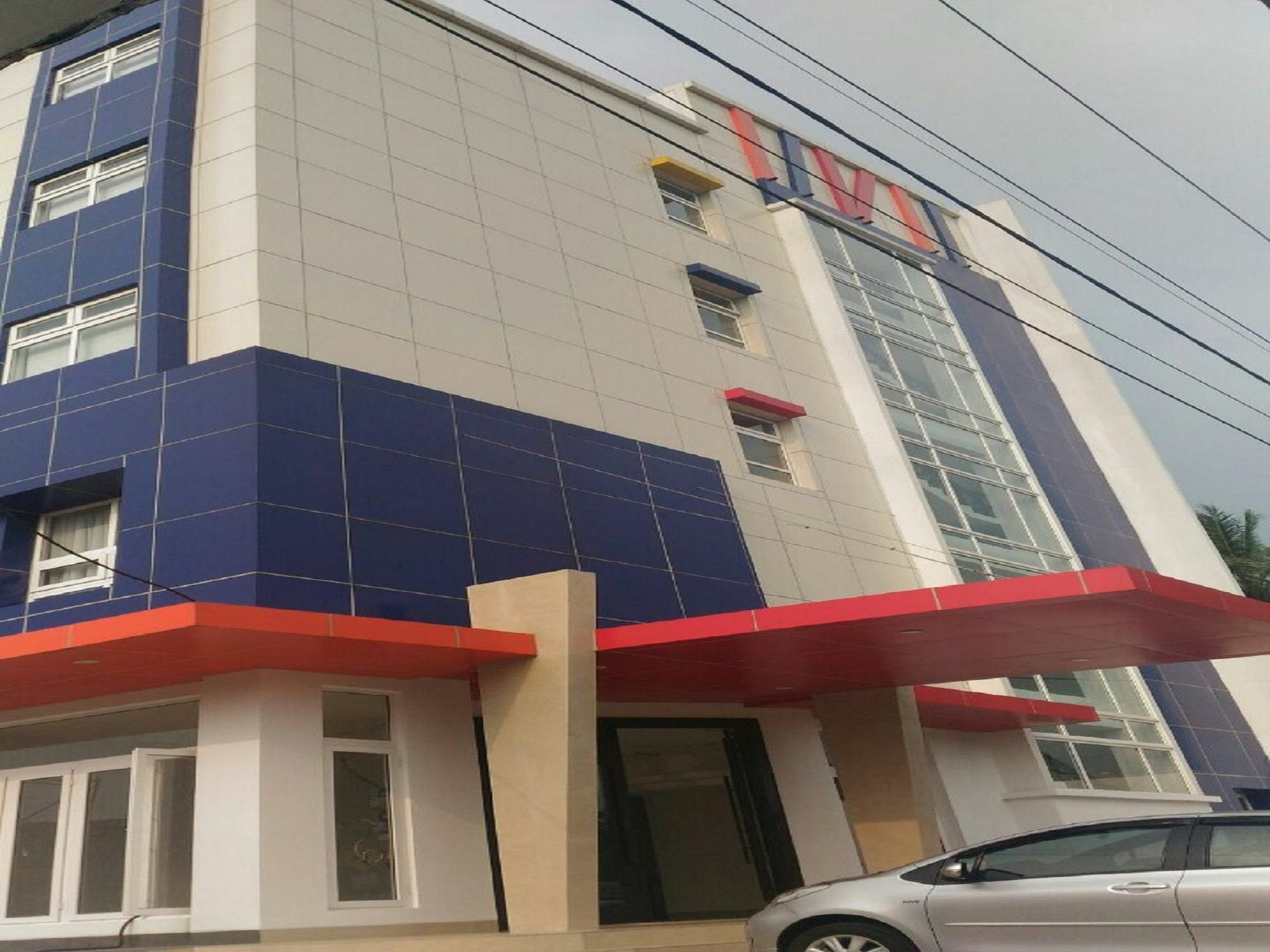 Sparks Odeon Sukabumi, Artotel Curated Zewnętrze zdjęcie